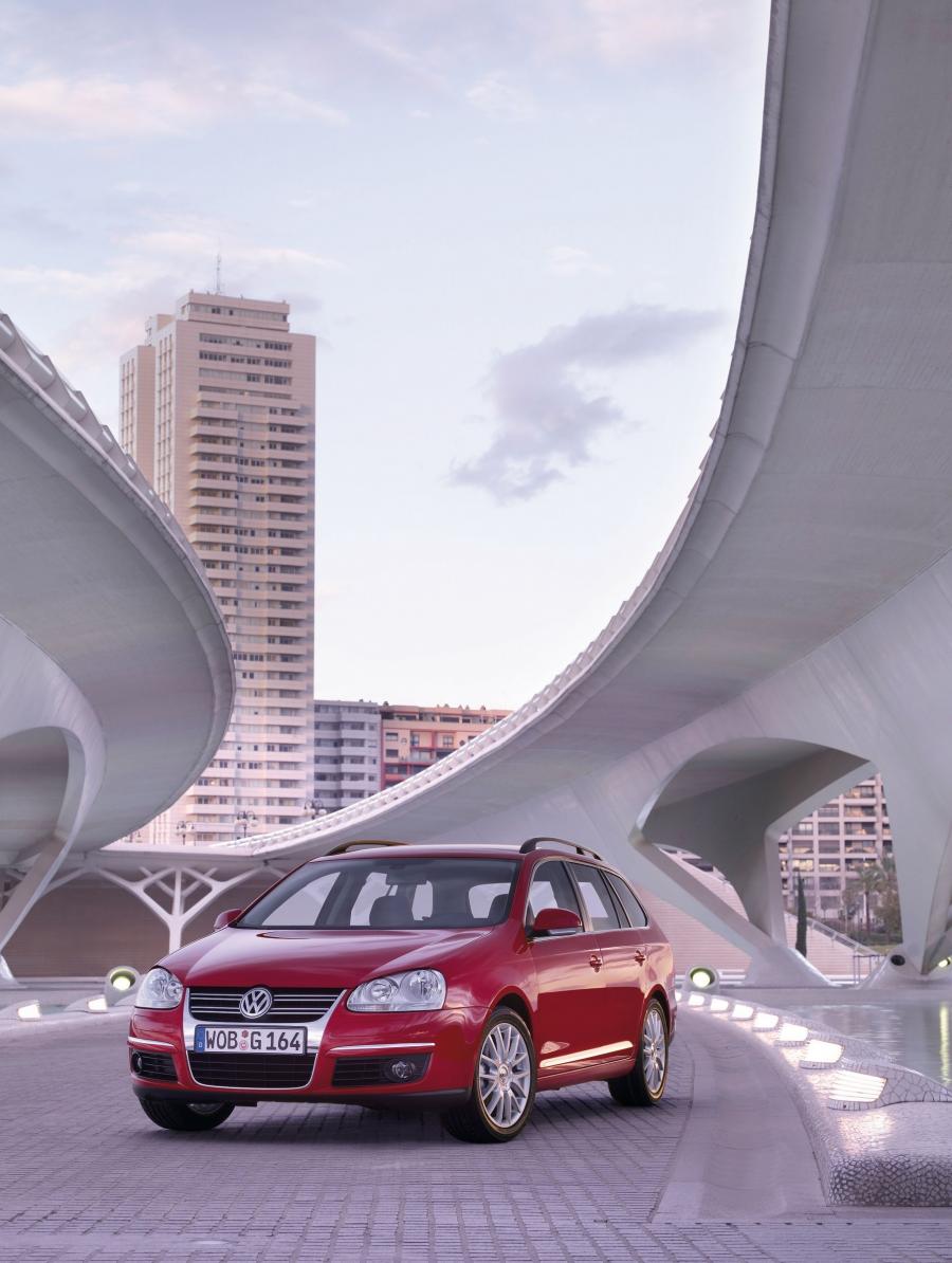  Volkswagen Golf Variant 2007 года  (фото 65 из 108)